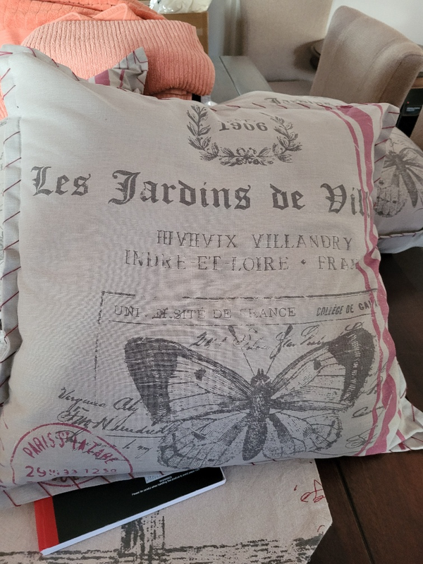 3 x French inspired scatter cushions