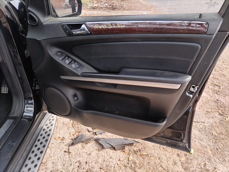 Mercedes ML350 cdi door panels for sale used