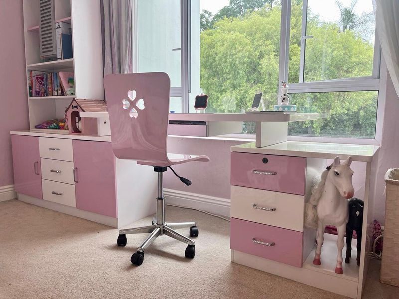 SOLD - Immaculate Mokki Girl’s Desk with Chair and Matching Bedside Pedestal - Pink/White