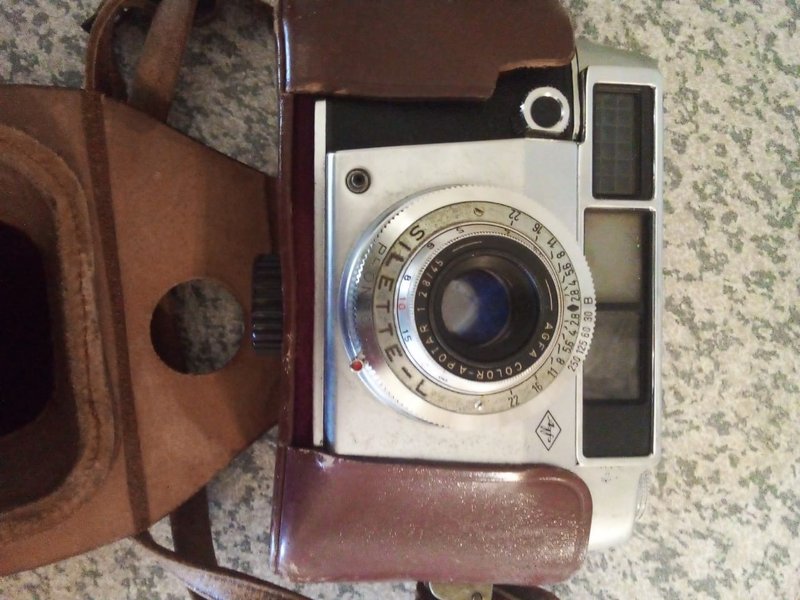 VINTAGE 1960,S AGFA CAMERA R350