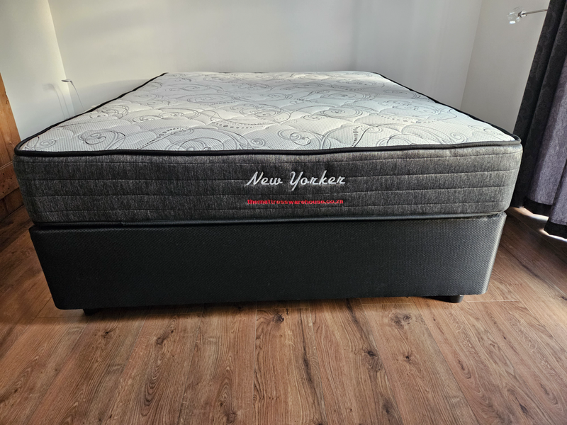 New Queen Bedset - New Yorker