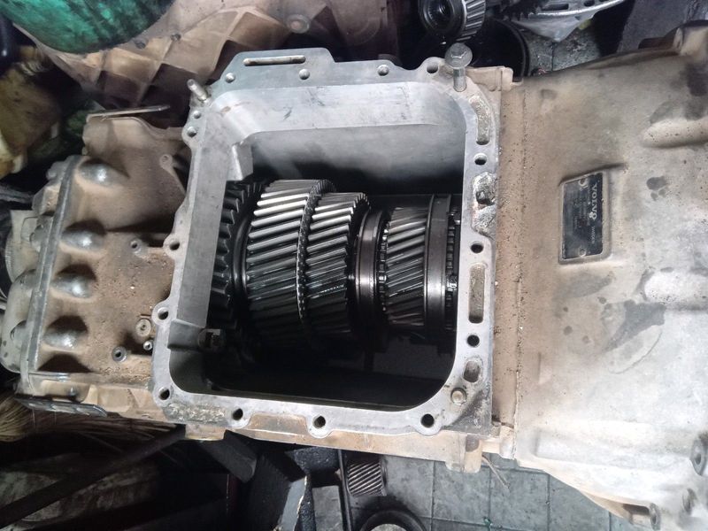 UD 490 I SHIFT GEARBOX ATO2612D