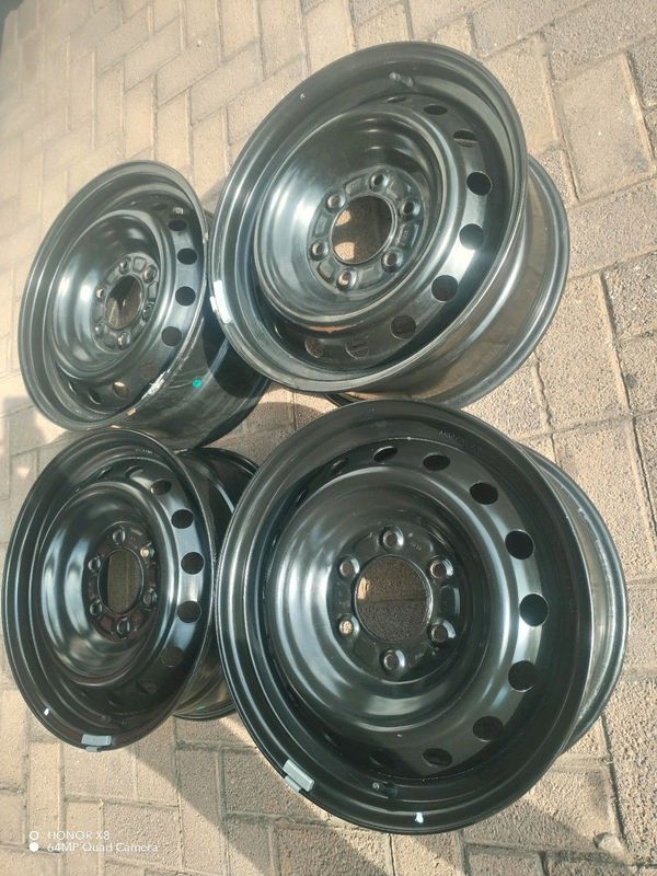 17 inch f o r d r a n g e r standard steel rims 6 holes a set of four on sale