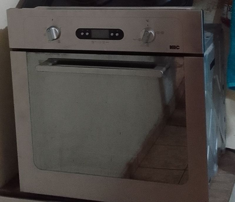 Kic oven and hob