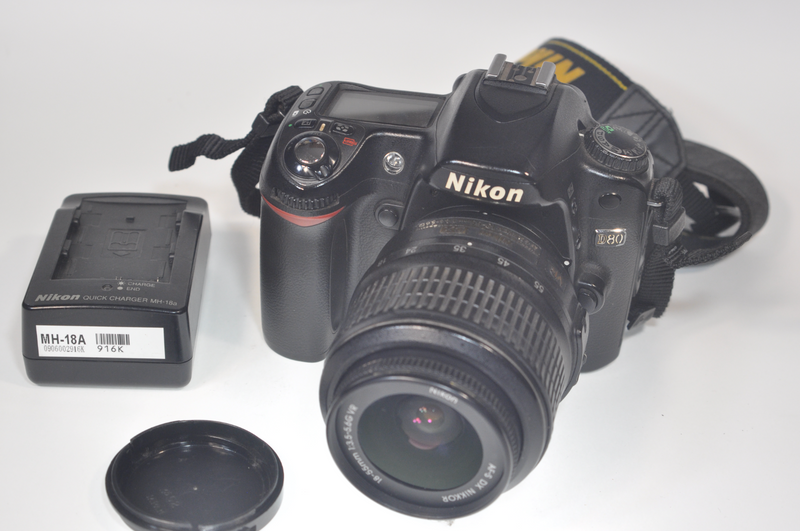 Nikon D80 digital SLR camera body