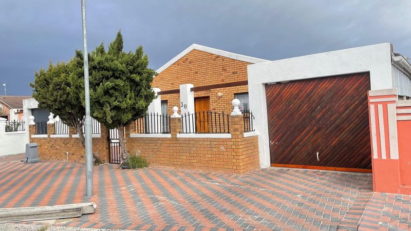 House in Tembani For Sale