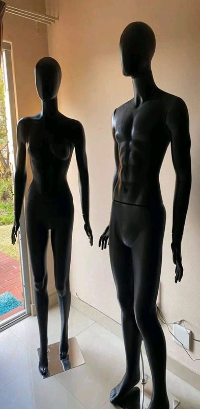 MANNEQUINS FOR SALE, NEW NOT USED.