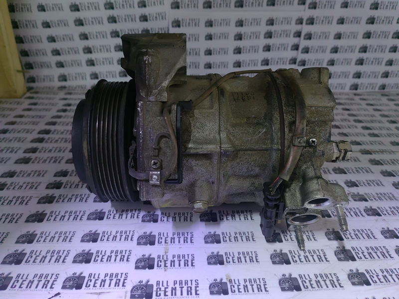 Range Rover Sport 4.4 SDV8 aircon pump for sale used