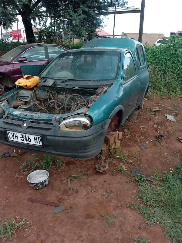 Opel Corsa bakkie stripping for spares