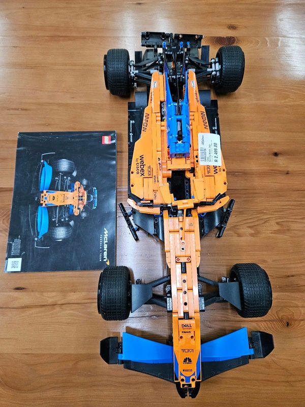 LEGO Technic McLaren Formula 1 Race Car