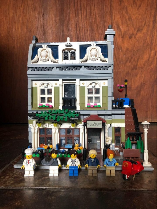 Lego Creator Expert Parisian Restaurant