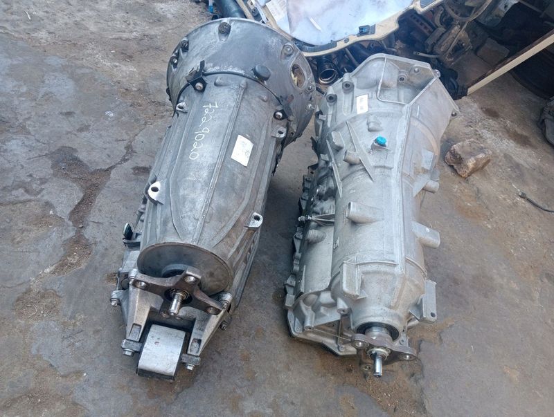 MERCEDES BENZ GEARBOX 7229020 AND BMW F30 GEARBOX AUTOMATIC