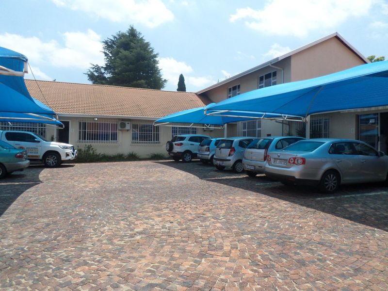 1,487m² Office For Sale in Eastleigh Ridge