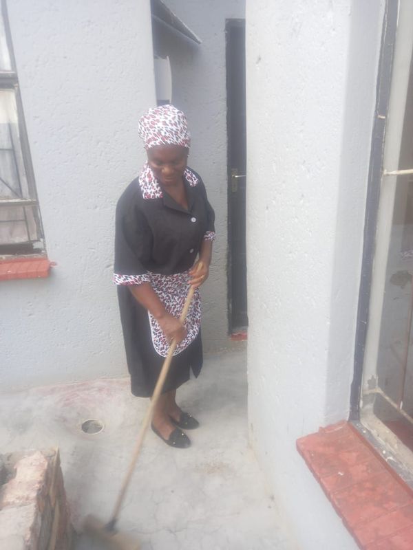 MALAWIAN DOMESTIC WORKER WITH REFERENCES
