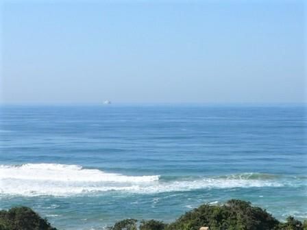 Hendra Estates - Pristine Furnished Apartment with Sea-views To Rent In Umhlanga