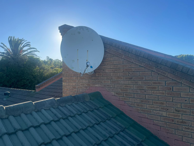 DSTV &amp; OVHD INSTALLATIONS REPAIRS 24/7