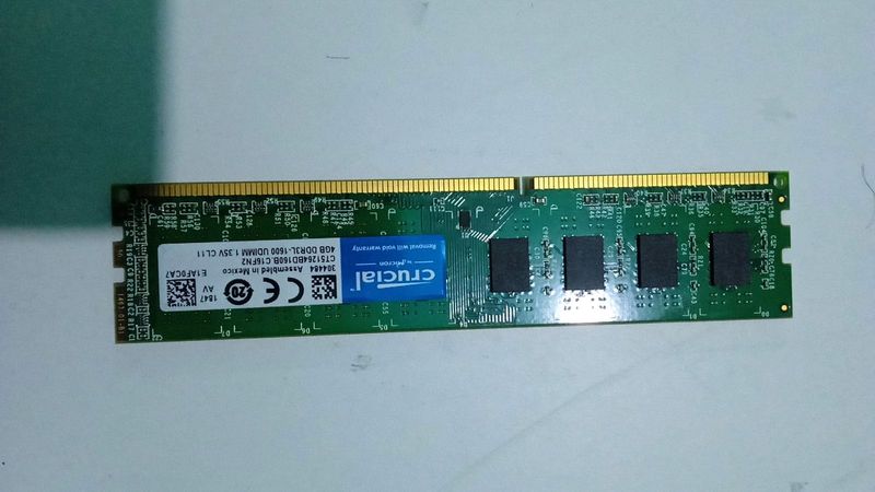 4gig Ram  - DDR3 - selling for R150
