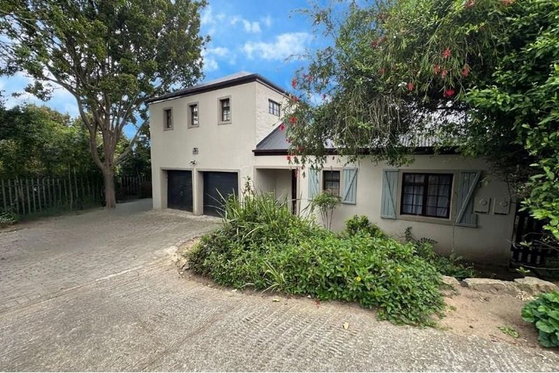 Charming 3 Bedroom Family Home in Knysna, Western Cape, South Africa