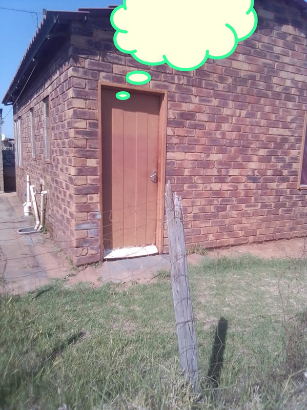 HOUSE FOR SALE IN DAVEYTON MGOBA SECTION - CASH BUYERS ONLY