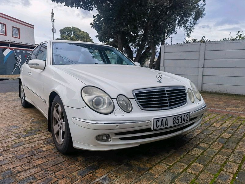 2004 Mercedes-Benz E-Class Sedan