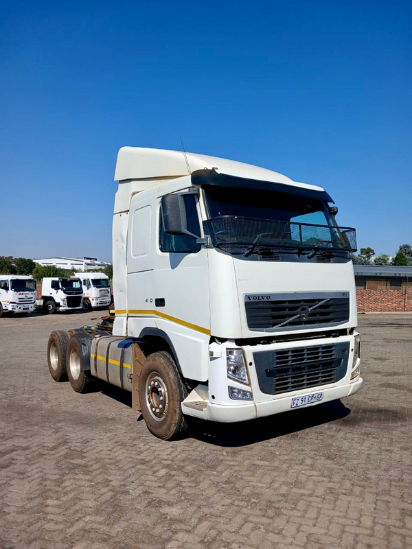 2011 _ Volvo FH 12 440 Double Axle Truck for sale