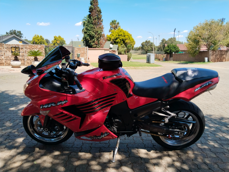 KAWASAKI ZX14, 2013 MODEL FOR SALE, REDUCED PRICE