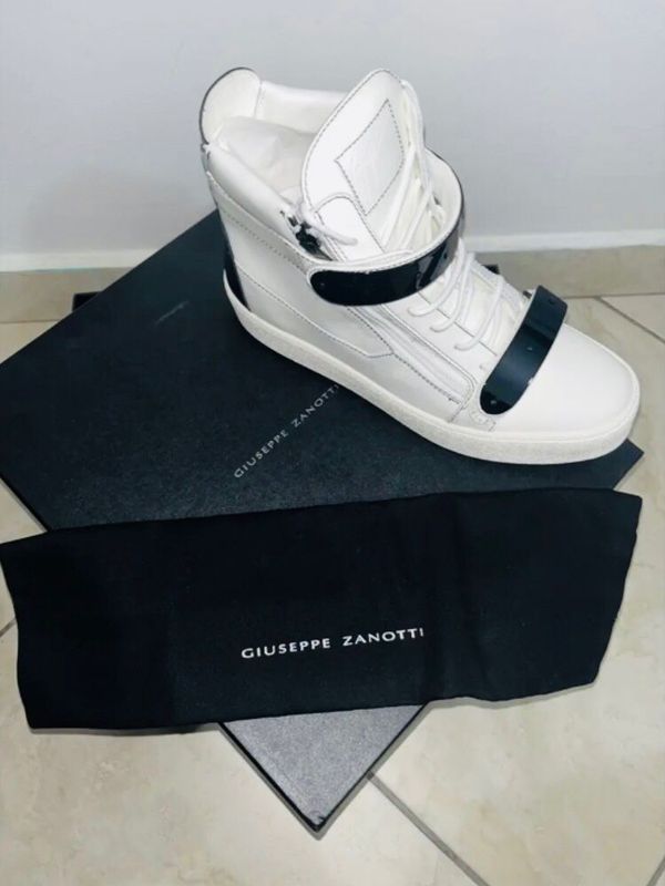 WHITE AND BLACK SNEAKERS FOR SALE