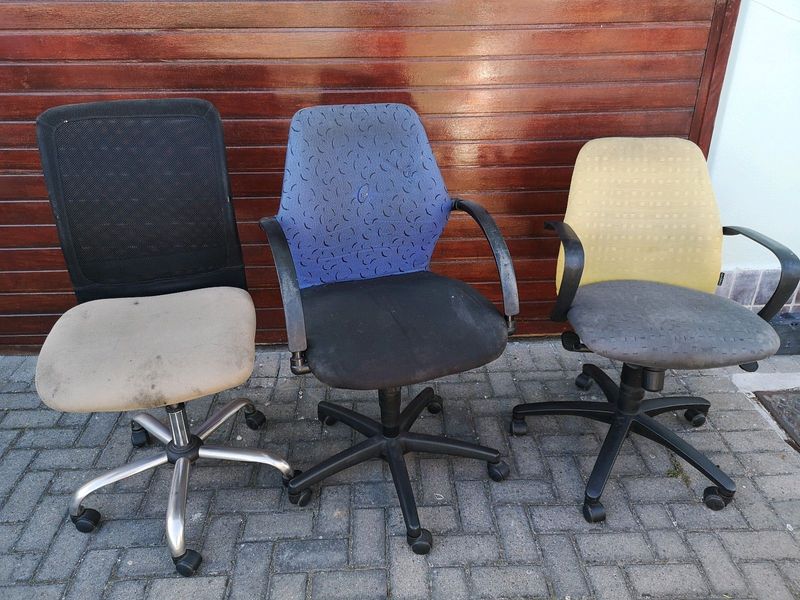 Office swivel chairs working condition