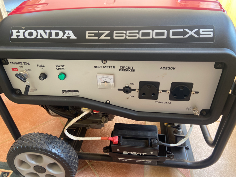 Generator Honda EZ6500CXS (Excellent Condition)