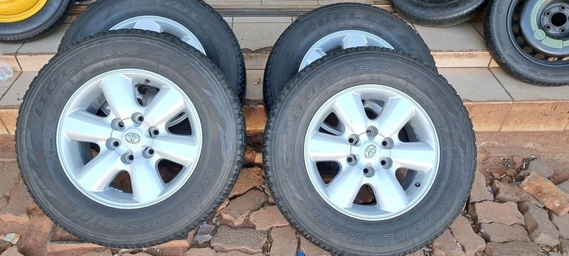 A set of 17inch Toyota bakkie rims and tyres available