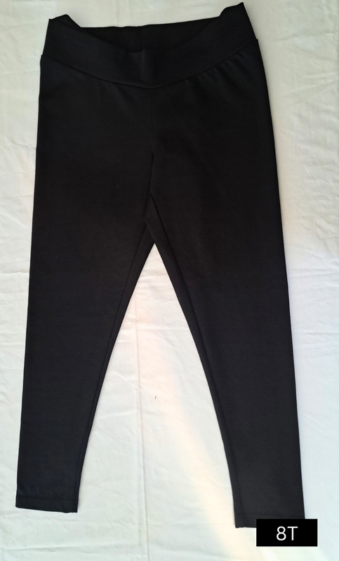 Black Maternity pants, size 8
