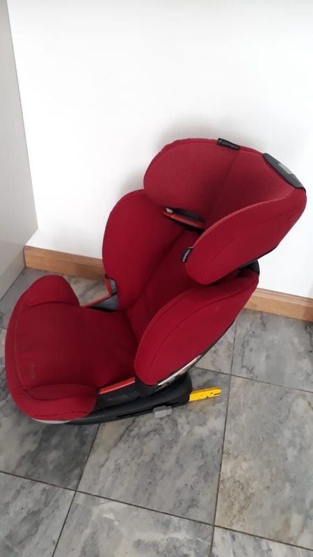 MAXI COSI RODI FIX ISOFIX BOOSTER