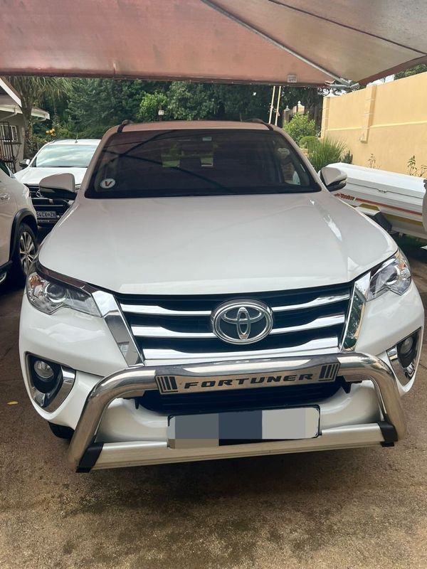 Toyota Fortuner 2.4 GD-6 4x2