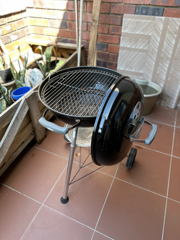 Weber 47cm braai