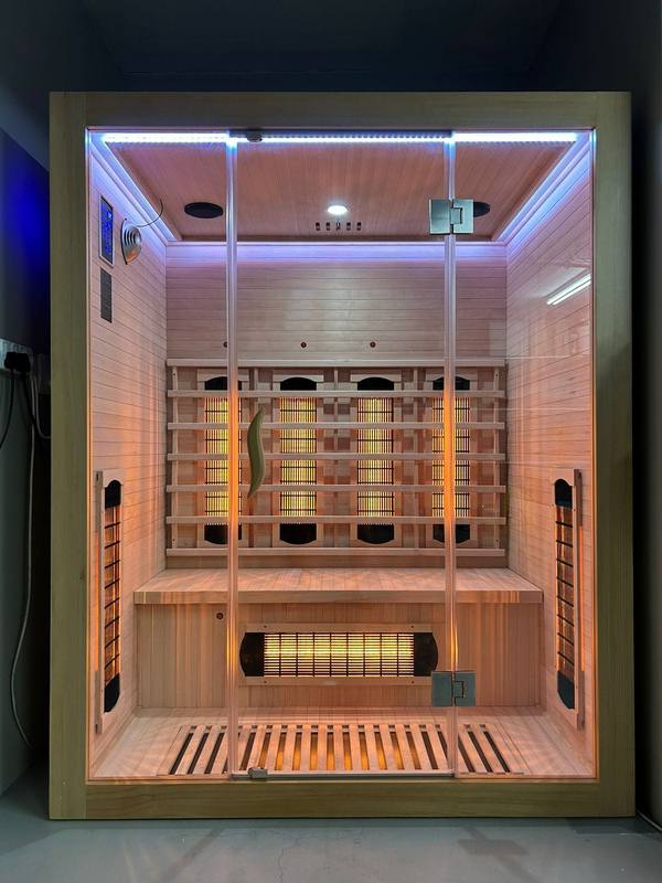 Infrared sauna 3 Person Deluxe (Straight model).