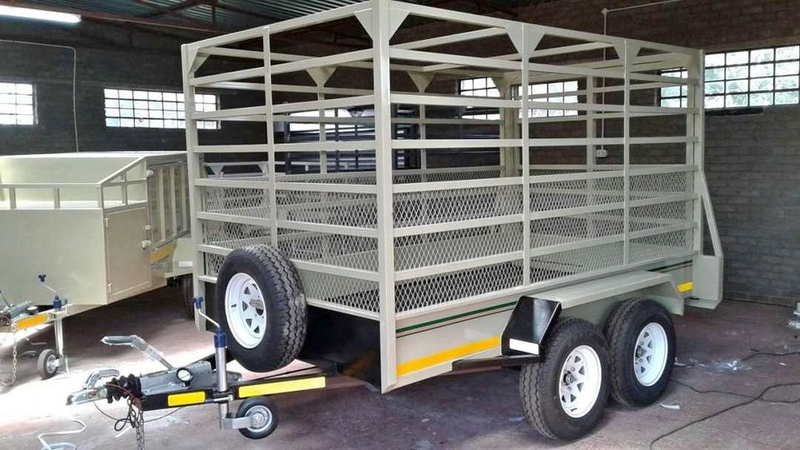 Fleetco 3m double axel with single brake 1.5 ton cattle trailer