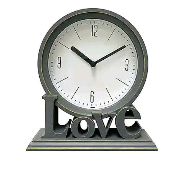 Love Desk Clock