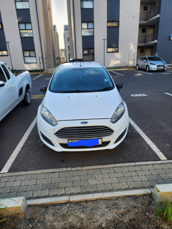2014 Ford Fiesta Hatchback for R69 000