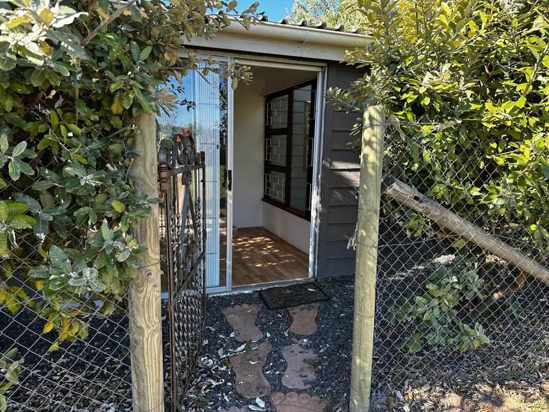 Charming 1-Bedroom Cottage To Let in Sought-After Noordhoek