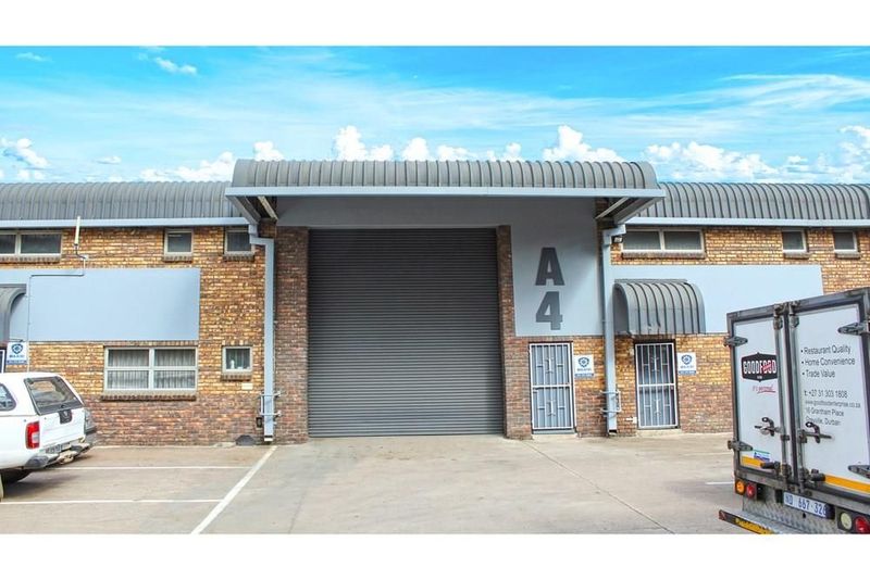 Light Industrial Measuring 355m² LOcated in The Popular Kyalami Park