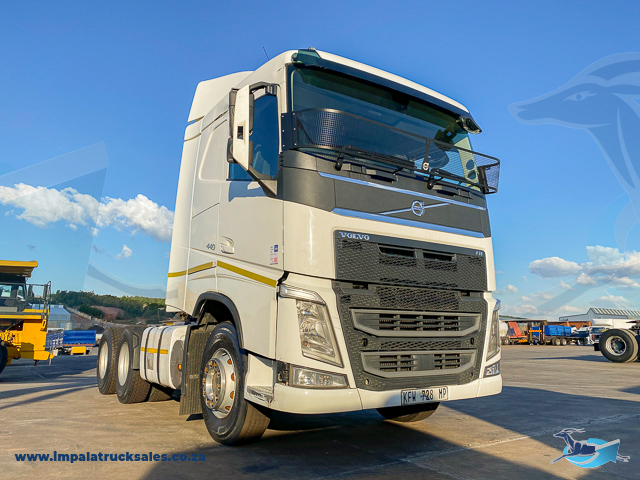 Volvo FH 440 Globetrotter Truck Tractor 6×4