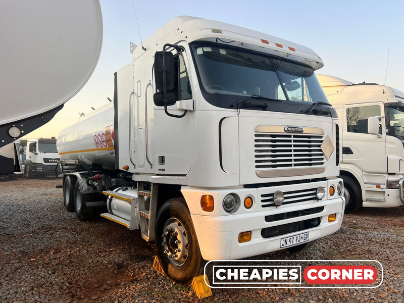 ●● Get This 20 000 Litres Fuel / Diesel  Rigid Tanker Truck On Special ●●