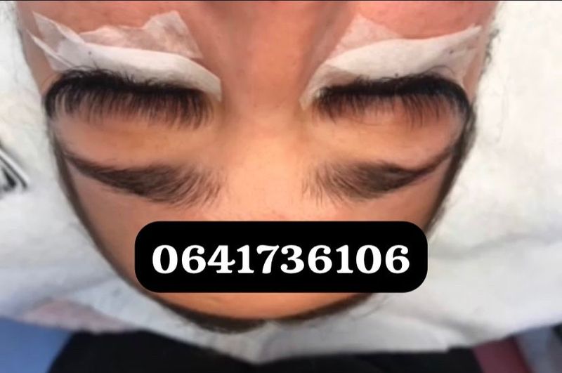 Lashes extensions
