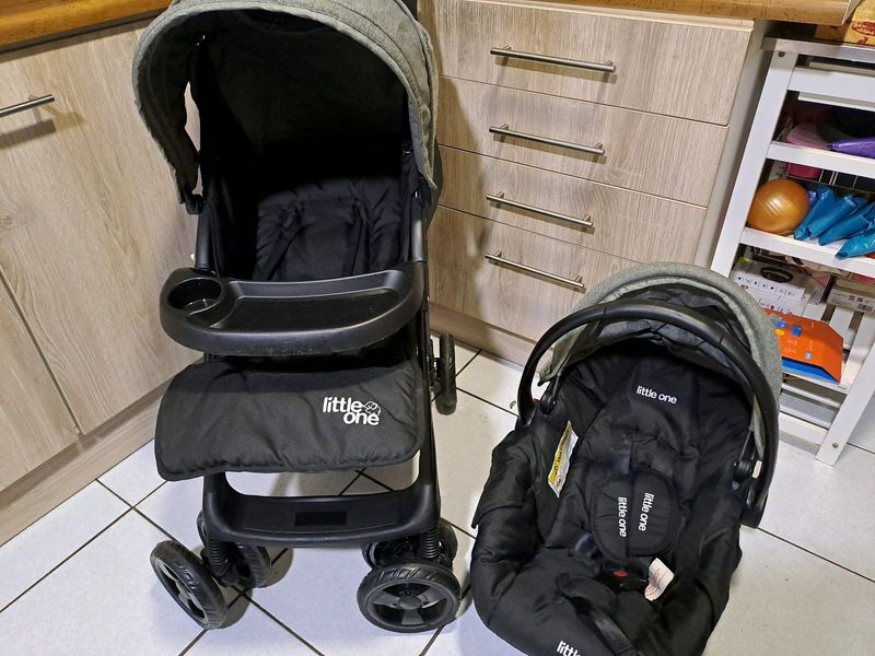Little one travel system