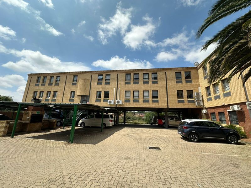 35 Newquay Street | Prime Office Space to Let in Alberton