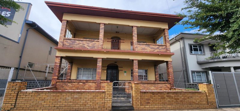 5 Bedroom House To Let in Queenstown Central