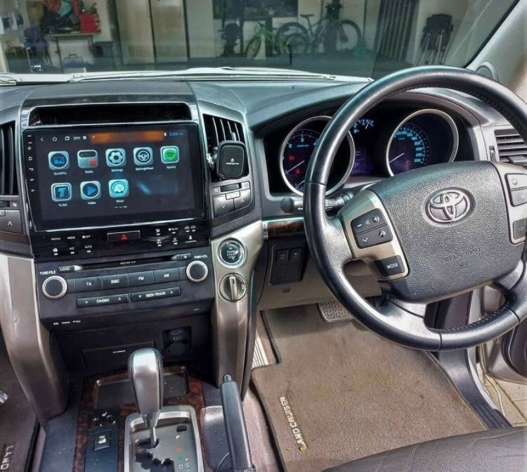 TOYOTA LC200 SERIES LANDCRUISER 10 INCH ANDROID MEDIA / NAVIGATION UNIT