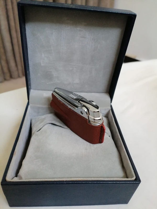Ronson Premier Varaflame Leather Collectors Lighter