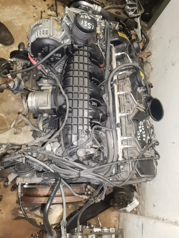 BMW E88 135I ENGINE