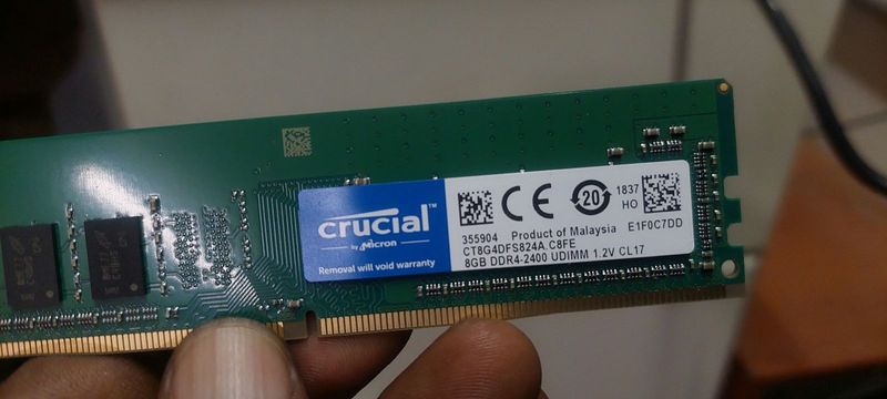 1x8gig DDR4-2400